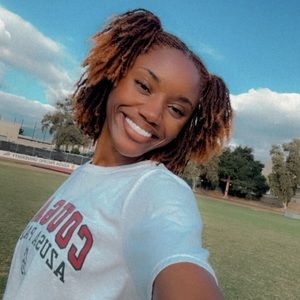 Meet your Posher, Kiayra